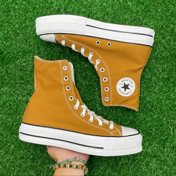 Converse Shoes - Converse All Star Chuck Taylor Ctas Lift X Hi